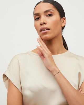 VILA | Satin Top | Cement